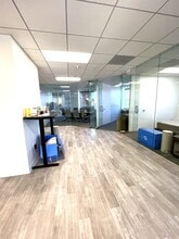 10940 Wilshire Blvd, Los Angeles, CA à louer Photo intérieure– Image 1 sur 5