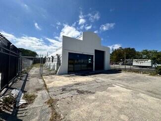 Plus de détails pour 2012 N Dixie Hwy, Hollywood, FL - Industriel/Logistique à louer