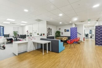 213 Rue De Gerland, Lyon à vendre Photo intérieure– Image 1 sur 6