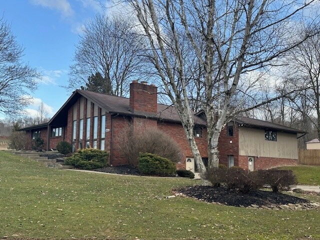 946 Route 228, Mars, PA à louer Photo principale– Image 1 sur 10