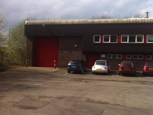 2500 London Rd, Glasgow à louer - Photo de l’immeuble – Image 3 sur 11