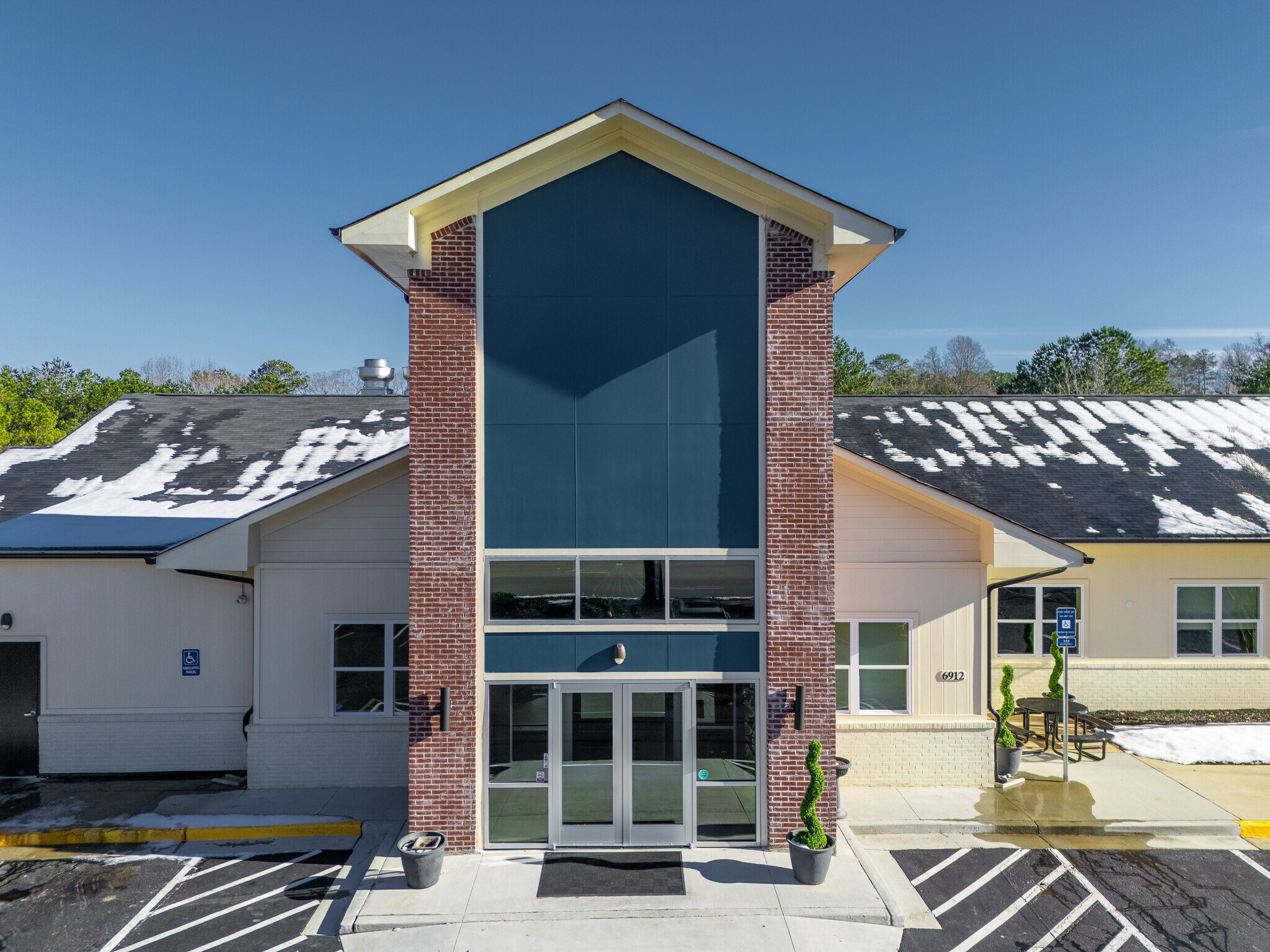 6912 Douglas Blvd, Douglasville, GA à louer Photo principale– Image 1 sur 18