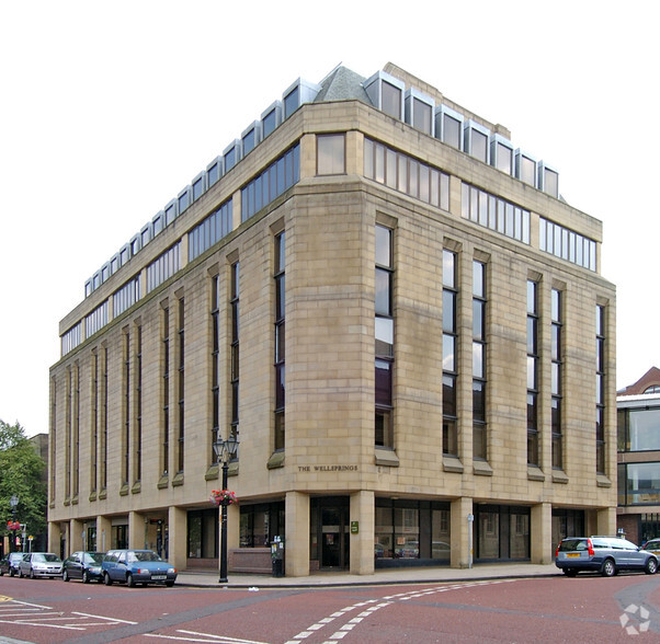 Victoria Sq, Bolton à louer - Photo principale – Image 1 sur 1