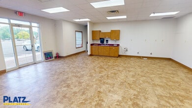 8324 South Ave, Youngstown, OH à louer Photo intérieure– Image 1 sur 5