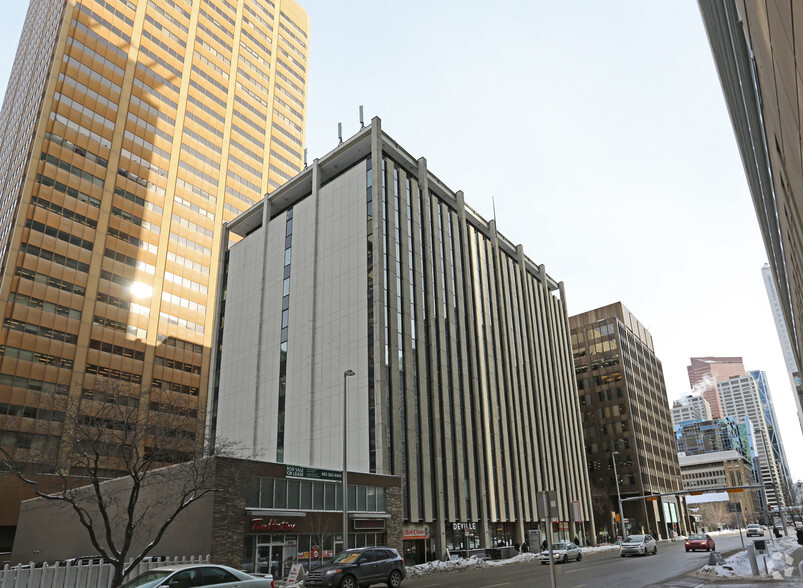 600 6 Ave SW, Calgary, AB à louer - Photo de l’immeuble – Image 3 sur 3