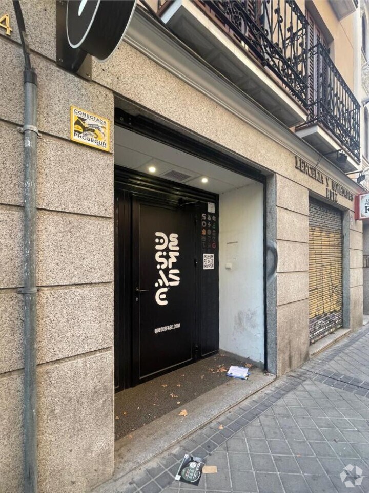 Immeuble residentiel dans Madrid, Madrid à vendre Photo intérieure– Image 1 sur 2