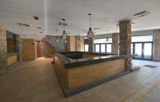Plus de détails pour 31-08 Astoria Blvd, Astoria, NY - Local commercial à vendre