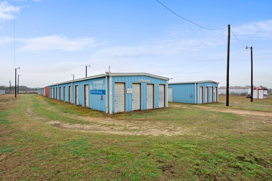3401 State Highway 31, Hubbard, TX à vendre - Photo de l’immeuble – Image 2 sur 4
