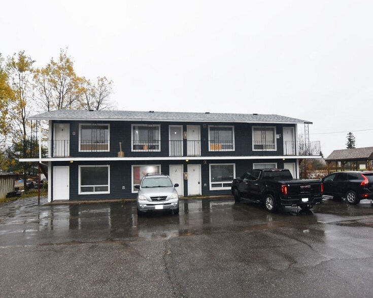 859 Trunk Rd, Sault Ste. Marie, ON à vendre - Photo principale – Image 1 sur 8