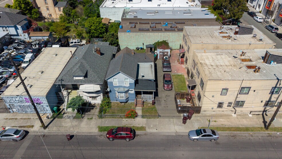 1035 8th Ave, Oakland, CA à vendre - Photo de l’immeuble – Image 3 sur 3