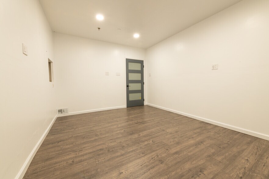 1115-1121 Jordan Ln, Napa, CA à louer - Photo intérieure – Image 2 sur 2