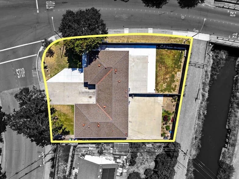 603 Penitencia St, Milpitas, CA à vendre - Photo de l’immeuble – Image 2 sur 9