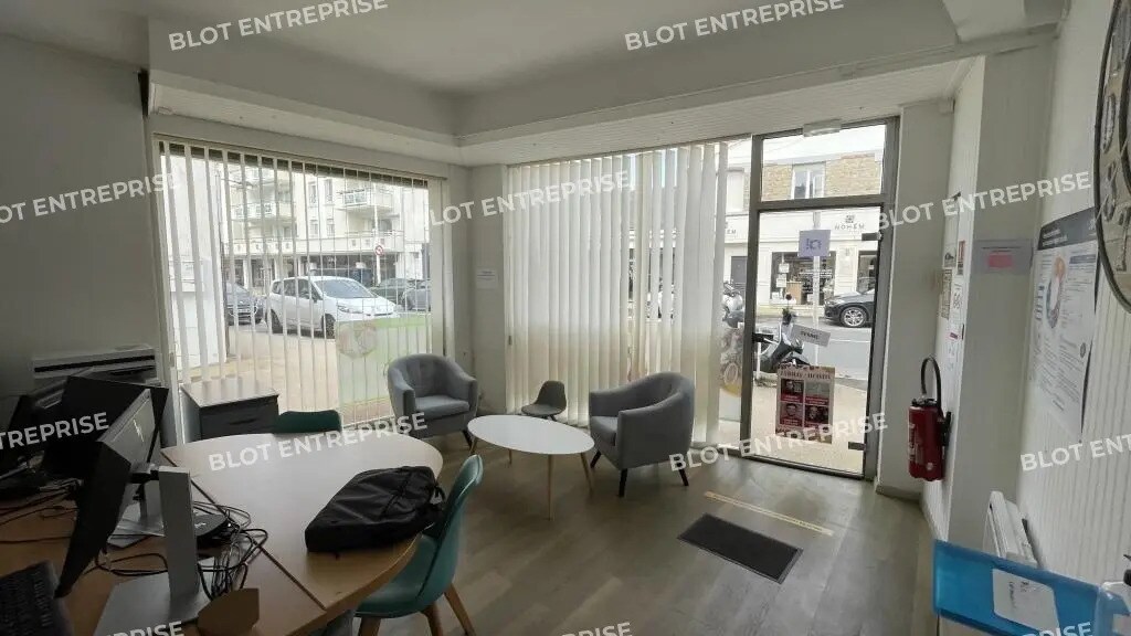 Local commercial dans La Baule-Escoublac à vendre Photo intérieure– Image 1 sur 5