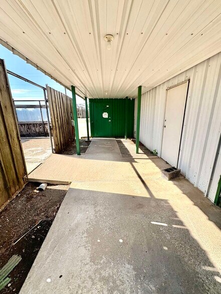 117 Oxford ave, Enid, OK à vendre - Photo de l’immeuble – Image 2 sur 33