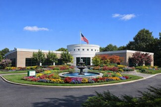 Plus de détails pour 225 Old Country Rd, Melville, NY - Bureau à louer