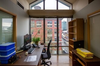 110 Cambie St, Vancouver, BC à louer Photo intérieure– Image 2 sur 8