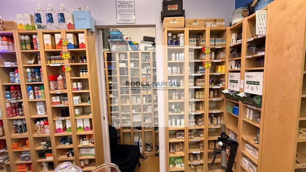 Local commercial dans Paris à louer - Photo intérieure – Image 2 sur 4