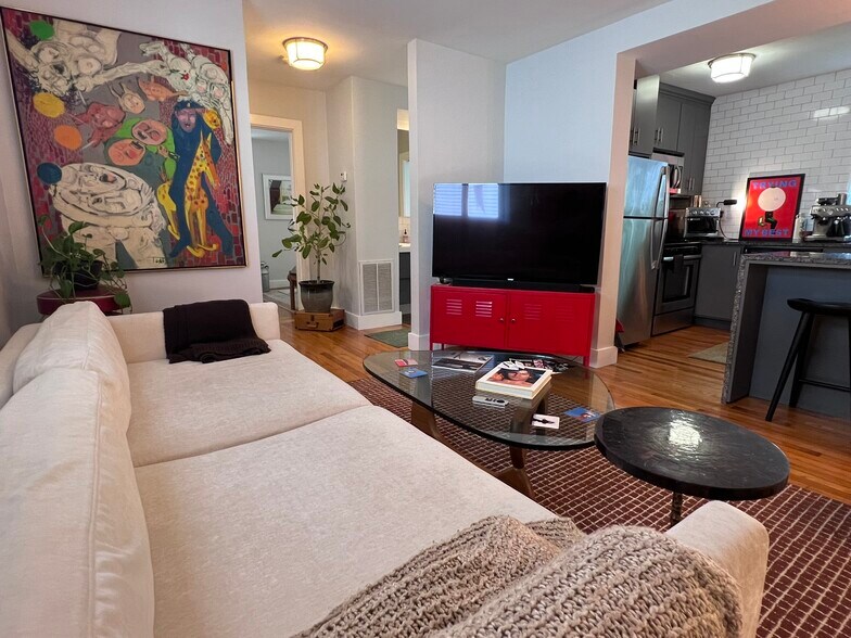 778 NE Argonne Ave, Atlanta, GA à vendre - Photo intérieure – Image 2 sur 28