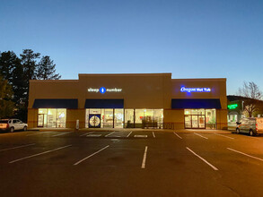 2600-2650 NE Highway 20, Bend, OR à louer Photo de l’immeuble– Image 2 sur 3