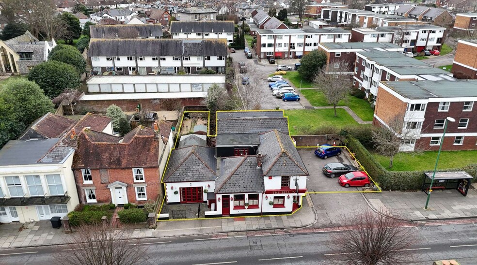 3 Broyle Rd, Chichester à vendre - Photo principale – Image 1 sur 8