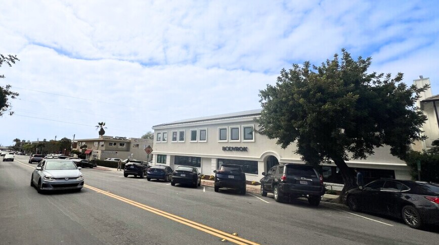 1150 Silverado St, La Jolla, CA à louer - Photo de l’immeuble – Image 2 sur 15