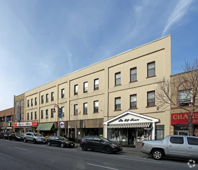 7-18 King St E, Oshawa, ON à louer - Photo de l’immeuble – Image 3 sur 4