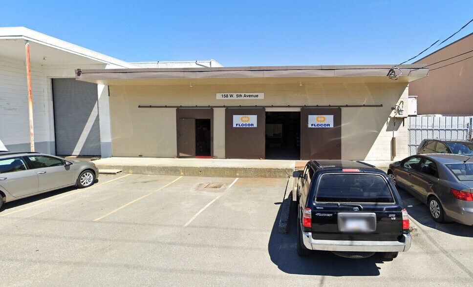 158 W 5th Ave, Vancouver, BC à louer - Photo de l’immeuble – Image 3 sur 12