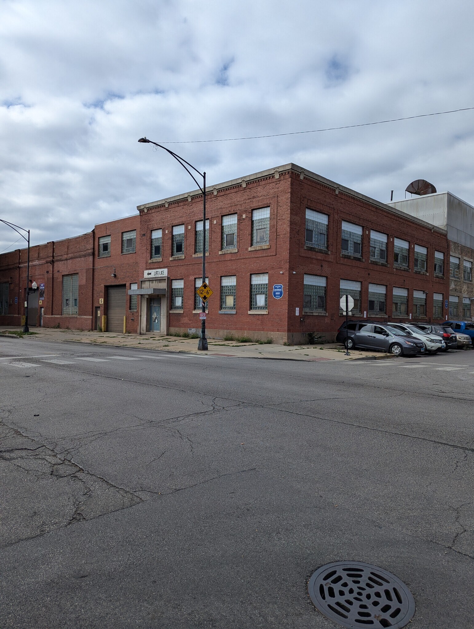 1830-1856 N Kostner Ave, Chicago, IL à vendre Photo de l’immeuble– Image 1 sur 3