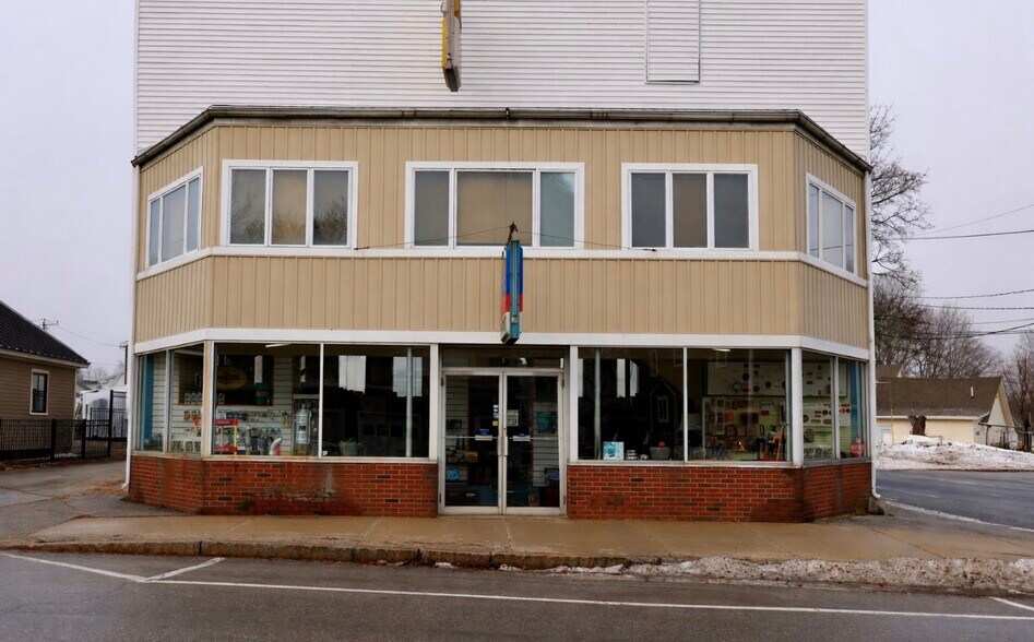 9 Chestnut St, Dover, NH à vendre - Photo de l’immeuble – Image 1 sur 15