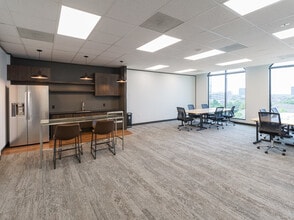 3120 Southwest Fwy, Houston, TX à louer Photo intérieure– Image 1 sur 7