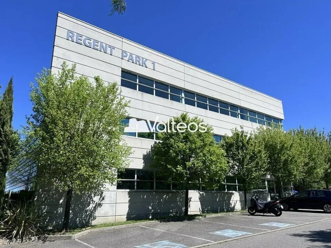 Plus de détails pour 2480 L'Occitane, Labège - Bureau à louer