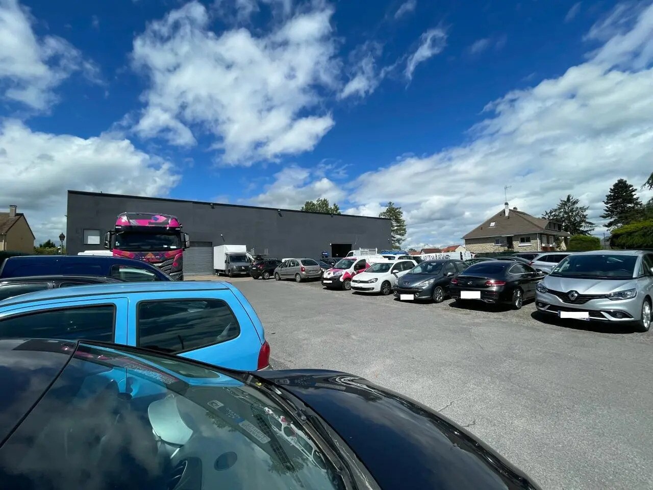 147 Bis Rue Jean Catelas, Persan à vendre Photo de l’immeuble– Image 1 sur 9