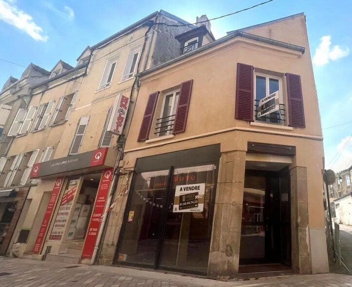 12 Rue Du Tan, Meaux à vendre - Photo principale – Image 1 sur 1