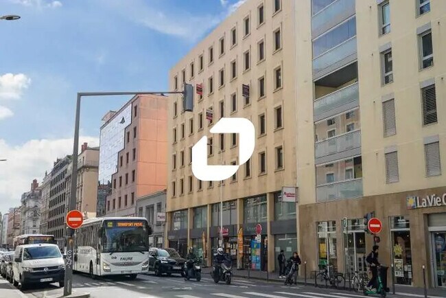 Plus de détails pour Bureau à louer