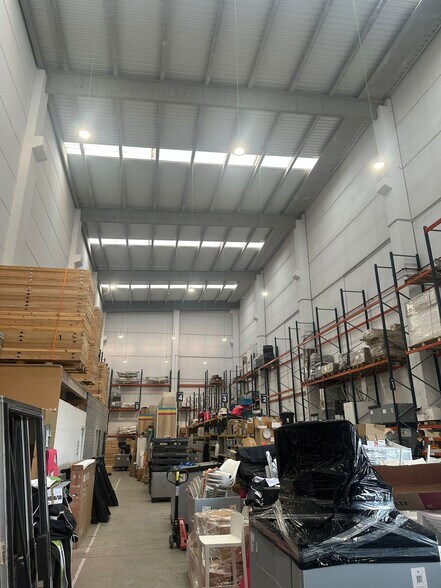 Industriel/Logistique dans Montcada i Reixac, Barcelona à louer - Photo de l’immeuble – Image 3 sur 7