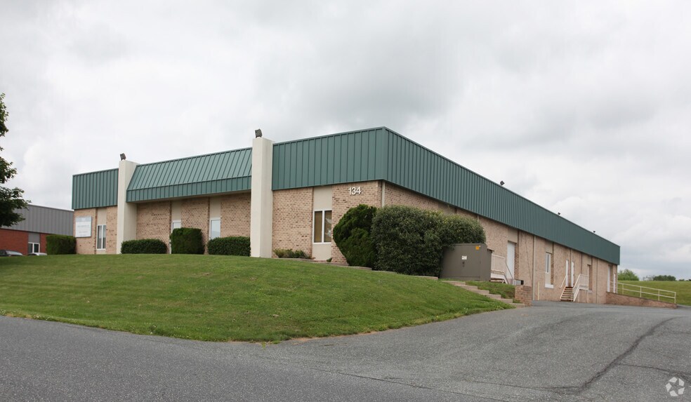 138 Industry Ln, Forest Hill, MD à louer - Photo de l’immeuble – Image 3 sur 11