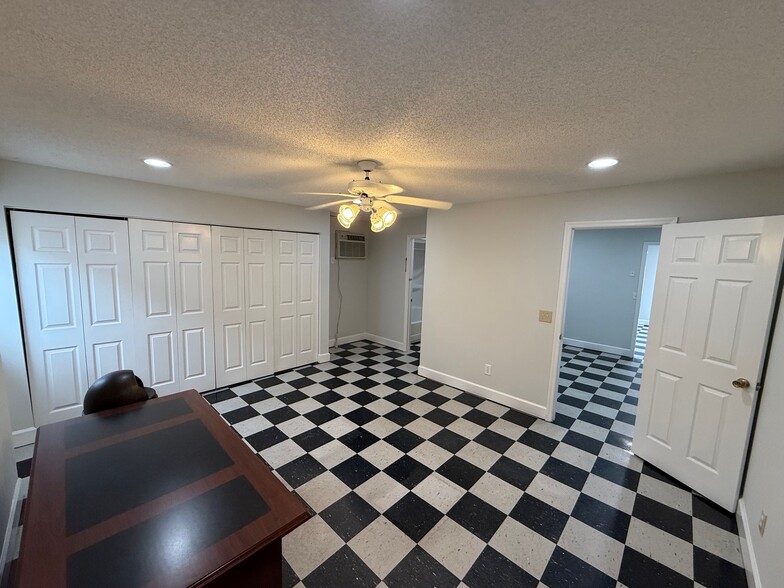 2124 Frederick Rd, Opelika, AL à louer - Photo de l’immeuble – Image 2 sur 12