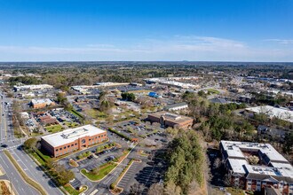 695 Mansell Rd, Roswell, GA - VUE AÉRIENNE  vue de carte - Image1