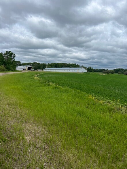 714002 Range Road 85, Wembley, AB à vendre - Photo de l’immeuble – Image 3 sur 29