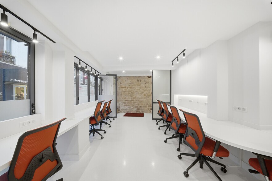 Espace de coworking dans Paris à louer - Photo de l’immeuble – Image 3 sur 9