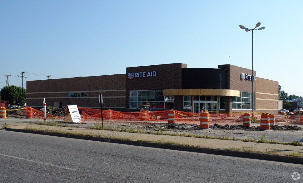 105 Golden Gate Plz, Maumee, OH à louer - Photo de l’immeuble – Image 2 sur 2