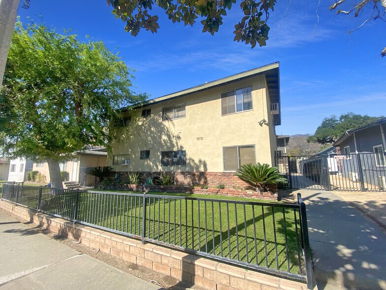 231 E Maple Ave, Monrovia, CA à vendre - Photo de l’immeuble – Image 3 sur 8