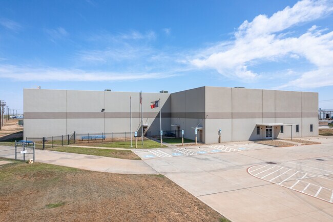 Plus de détails pour 8620 TX-191, Odessa, TX - Industriel/Logistique à vendre