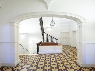 Plus de détails pour 27 Melville St, Edinburgh - Bureau à louer
