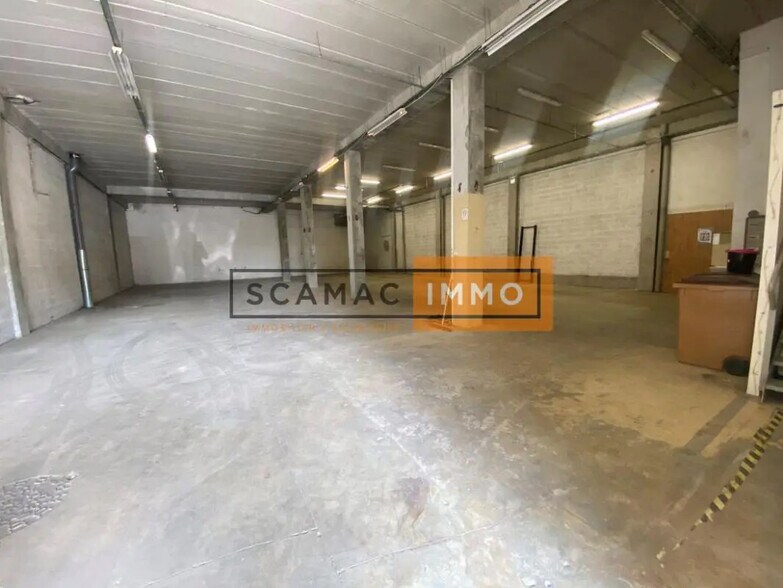 93330 Neuilly-Sur-Marne, Neuilly-sur-Marne à louer - Photo de l’immeuble – Image 1 sur 4