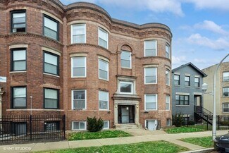 Plus de détails pour 4524 S Calumet Ave, Chicago, IL - Logement à vendre
