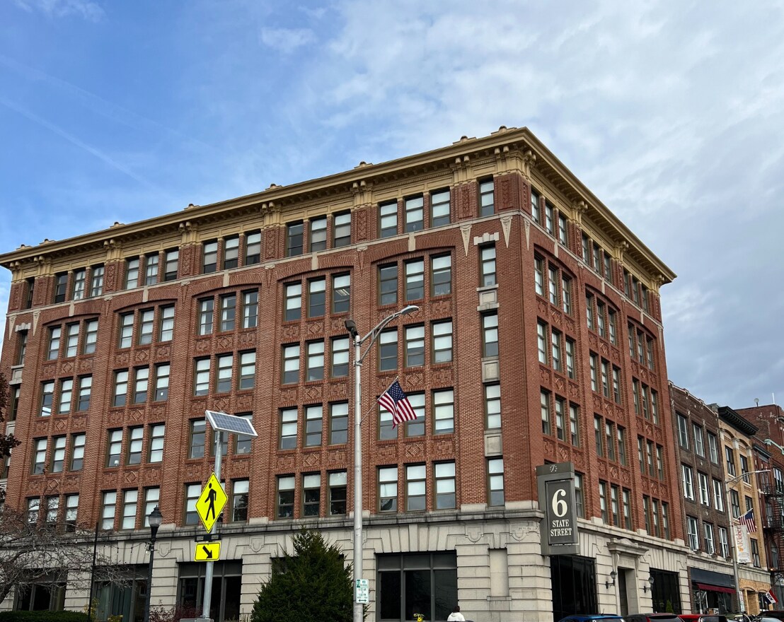 6 State St, Bangor, ME à louer Photo de l’immeuble– Image 1 sur 2