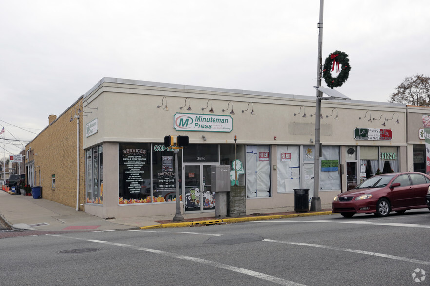 359-361 Bloomfield Ave, Caldwell, NJ à vendre - Photo principale – Image 1 sur 6
