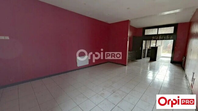 Plus de détails pour Local commercial à vendre