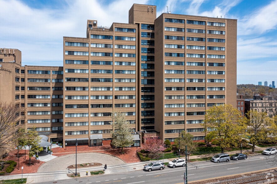 1931 Commonwealth Ave, Brighton, MA à louer - Photo de l’immeuble – Image 3 sur 20